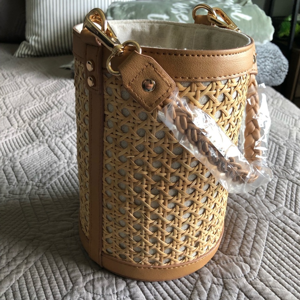 Braided basket bag